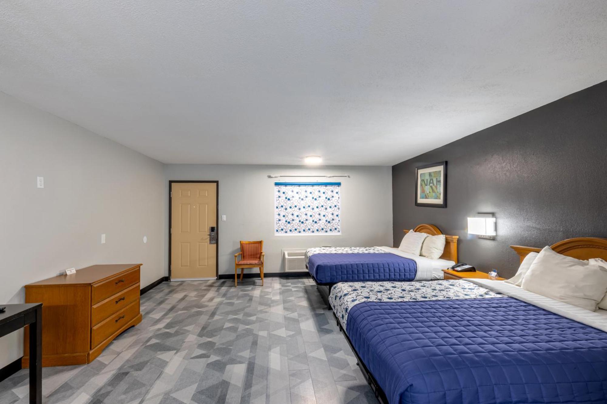 Freer Executive Inn And Studios ภายนอก รูปภาพ